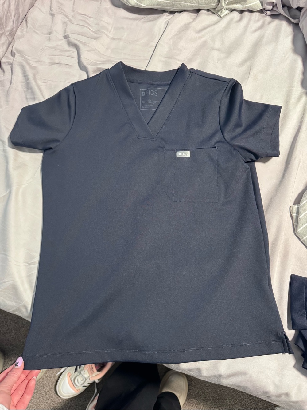 FIGS FORMx Navy Scrub Set - Picture 9 of 11